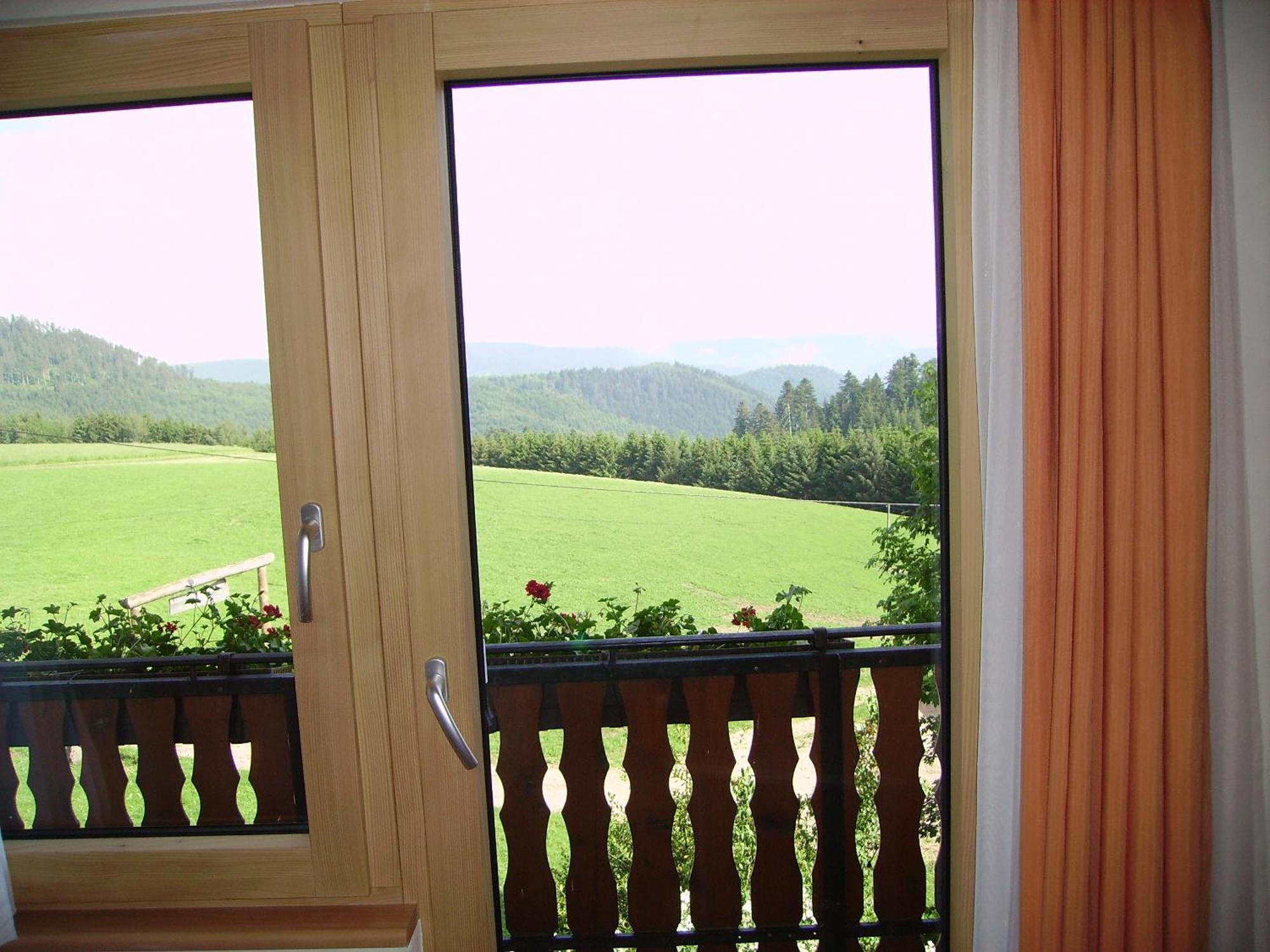 Aeckerhof Villa Волфах Екстериор снимка